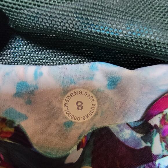 Lululemon Base Pace High-Rise Running Tight 25" SZ 8 - Picture 4 of 5